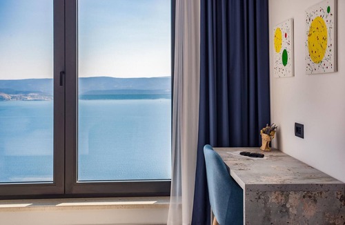 Celina House | Luxurious home in Celina with sauna