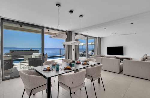 Zelenka House | Luxurious home in Makarska with sauna