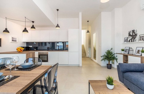 Njivice House | Luxurious home in Njivice