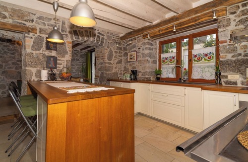 Matulji Villa | Luxurious Villa in Ružići Croatia with Private Pool and Garden