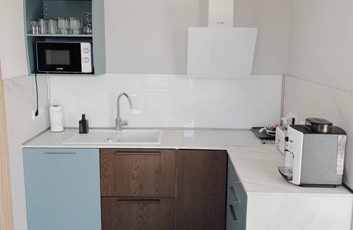 Zambratija Apartment | Luxury Sea-View Stay near Sandy Beach