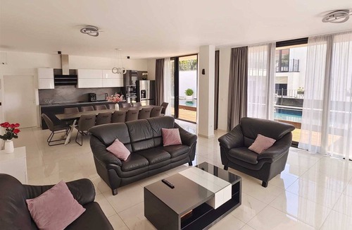 Kastel Stari Villa | Luxury Villa Anchor with Heated Pool