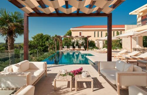 Hvar Villa | Luxury Villa Hvar Deluxe Palace 1 with heated pool, gym and sauna