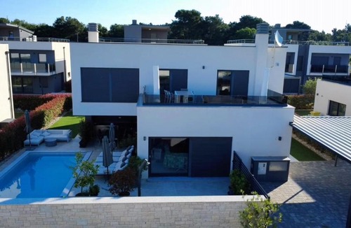 Banjole Villa | Luxury Villa Meerbrise - Private Pool - Near Medulin, Kamenjak, Pola