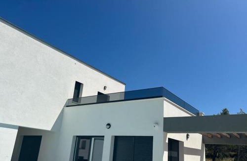 Rovanjska Villa | Luxusvilla Christian direkt am Meer mit Pool