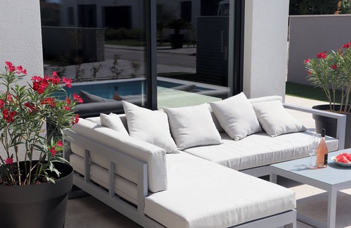 Banjole Villa | Luxusvilla Meerbrise Neu 150m Luftlinie vom Meer