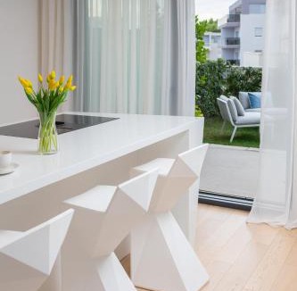 Znjan Apartment | New LUXURY apartment with sea view and PRIVATE heated pool, 50m from the beach