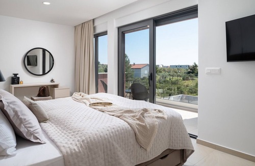 Vrsi Villa | New Villa 55-Vrsi heated pool jacuzzi sauna bbq sea view