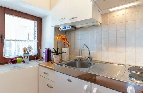 Opatija Apartment | Nice apartment for 2 people with WIFI, A/C, TV, terrace and pets allowed