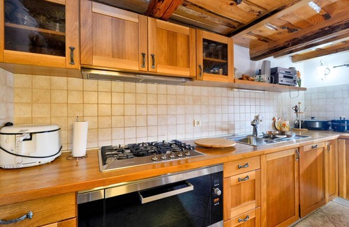 Novi Marof House | Nice home in Novi Marof with sauna
