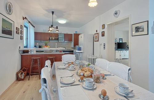 Sveti Ilija House | Nice home in Seketin with sauna