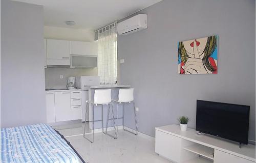 Rabac Apartment | Nice Studio In Rabac With House Sea View