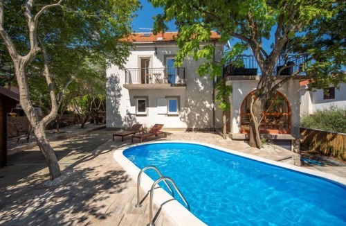 Kornic House | Noveanni by Interhome