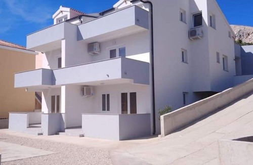 Metajna Apartment | One bedroom apartment with terrace and sea view Metajna (Pag) (A-20521-a)