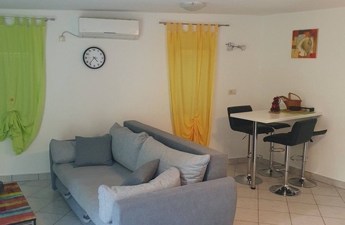 Icici Apartment | One bedroom apartment with terrace and sea view Opatija (A-23795-b)