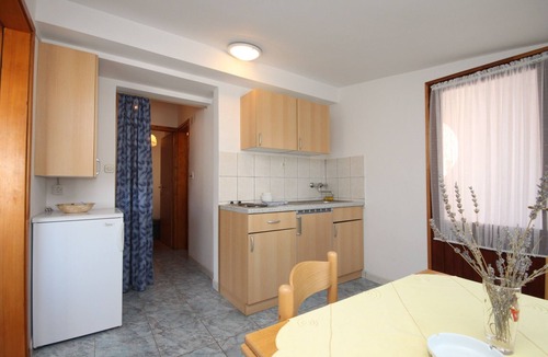 Povljana Apartment | One bedroom apartment with terrace Povljana, Pag (A-6315-a)
