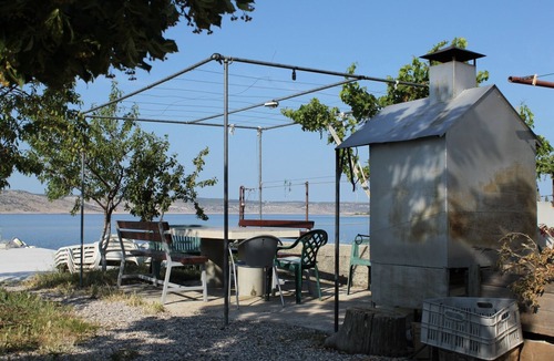 Seline Apartment | One bedroom apartment near beach Seline, Paklenica (A-6528-b)