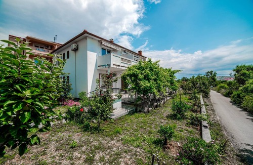Barbat na Rabu Apartment | One-Bedroom Apartment JASKO 3