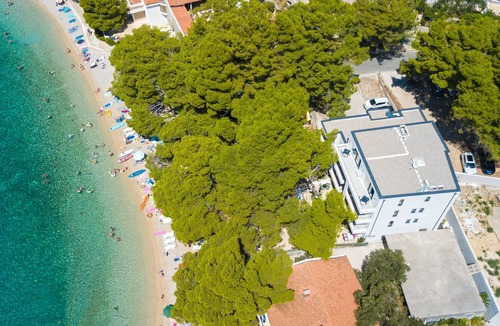 Brela Apartment | One bedroom apartment near beach Brela, Makarska (A-6007-g)