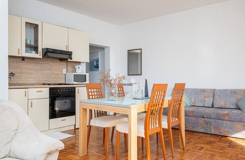 Sukosan Apartment | One bedroom apartment with terrace and sea view Sukošan, Zadar (A-5863-a)