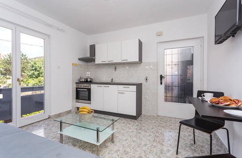 Baska Apartment | One bedroom apartment with balcony Baška, Krk (A-18818-a)