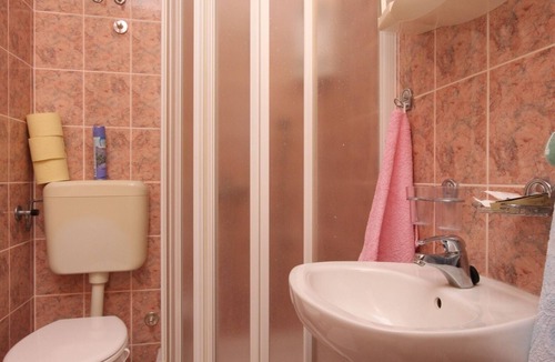 Brela Apartment | One bedroom apartment with terrace and sea view Brela, Makarska (A-6884-a)