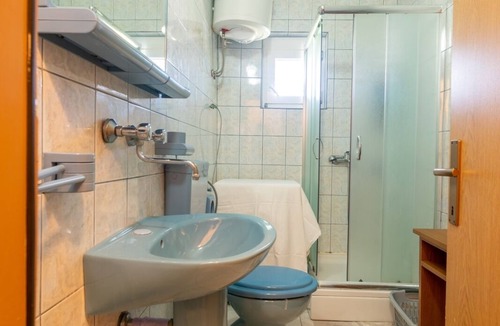 Mandre Apartment | One bedroom apartment with terrace Mandre, Pag (A-205-b)