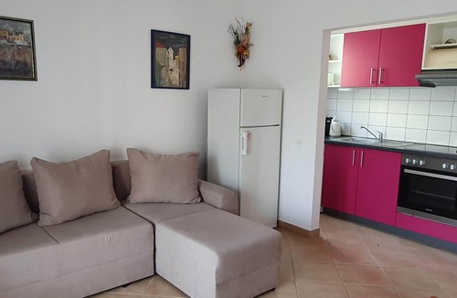 Banjol Apartment | One bedroom apartment with terrace and sea view Rab (A-14792-c)