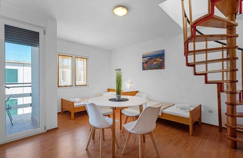 Betina Apartment | One bedroom cozy apartment in Betina