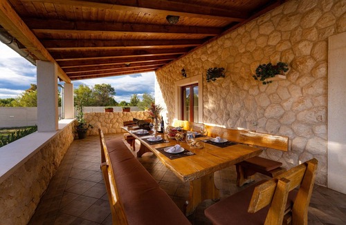 Skradin House | Peaceful Villa near Krka Waterfalls