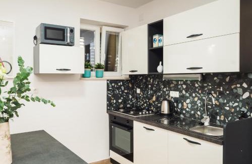 Podstrana Apartment | Perina apartments