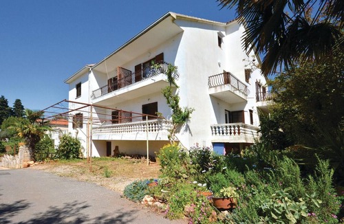 Vrboska Apartment | Pet friendly apartment in Vrboska with WiFi