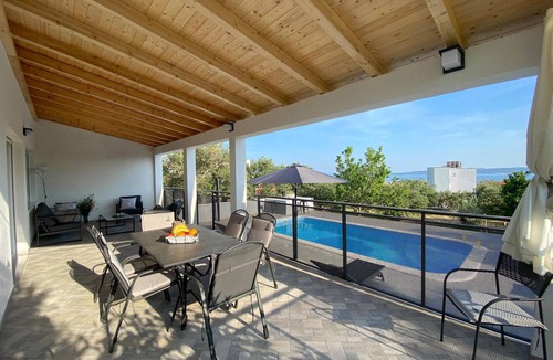 Kastel Stari House | Pet friendly home in Kastel Stari
