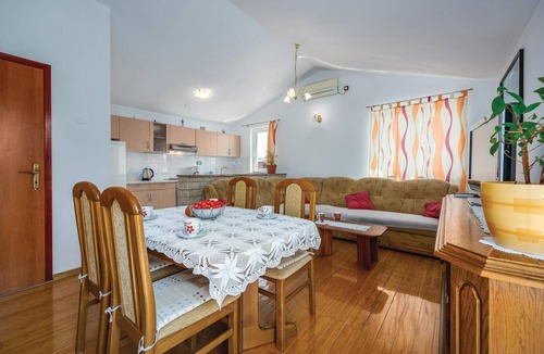 Sveta Nedelja House | Pet friendly home in Nedescina