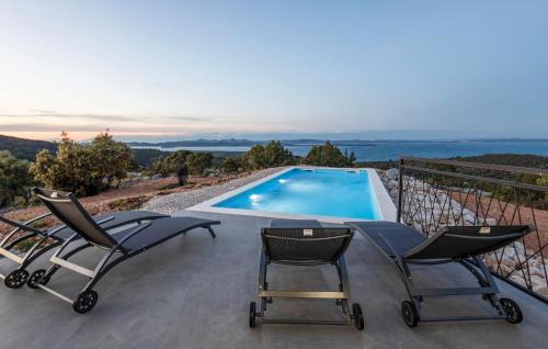 Zman House | Pet Friendly Home In Zman