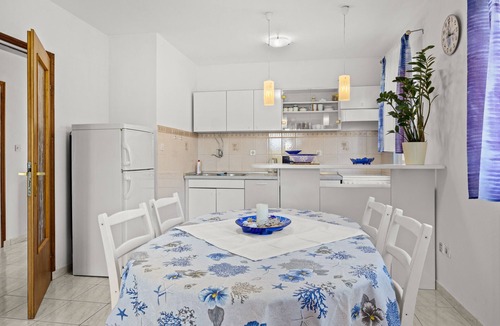 Suha Punta Apartment | Petra Sea View Apartment 4