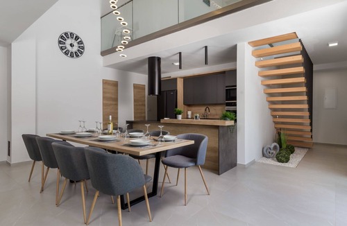 Lopar House | Pinnidae by Interhome