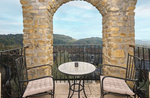 Sterna Villa | Private Villa with WIFI, hot tub, A/C, private pool, TV, terrace, pets allowed, panoramic view