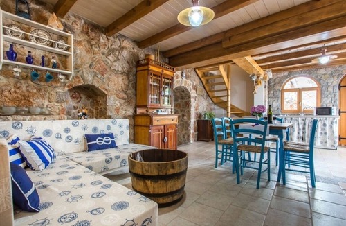 Risika Villa | Risika 274 3000m2 plot of land