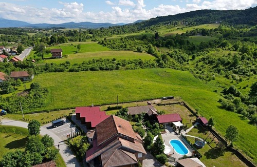 Rakovica Apartment | Rooms Iva, (16495), Oštarski Stanovi, hr