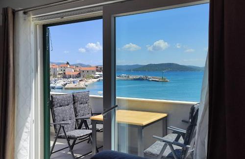Betina Apartment | Sea View Apartment Betina, Murter