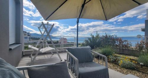 Znjan Apartment | Sea View Apartment Joshua near Žnjan Beach in Split