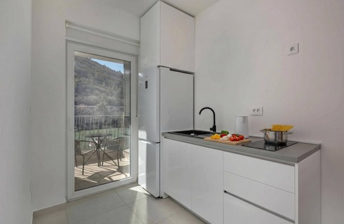 Plomin Apartment | Sea-View Balcony Apt Green Zone, Plomin, Croatia