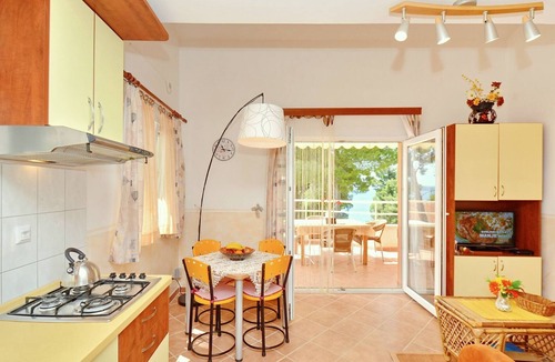 Zavala Apartment | Seafront Apartments Deveron - Studio Apartment with Balcony and Sea View