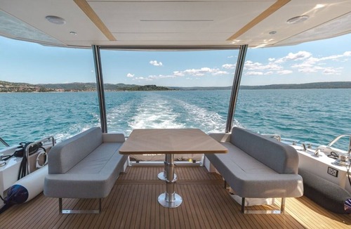 Pirovac Boat Rental | Sibenik Sun-soaked Sailing: A Luxurious Croatian Voyage