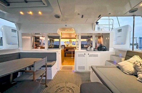 Pirovac Boat Rental | Sibenik Sun-soaked Sailing: A Luxurious Croatian Voyage
