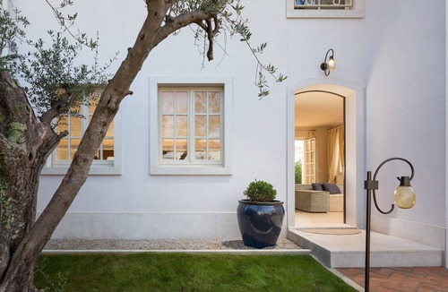Lanterna Villa | Spacious 4-bedroom villa Bianca by Casa del Sole in charming Vabriga with pool.