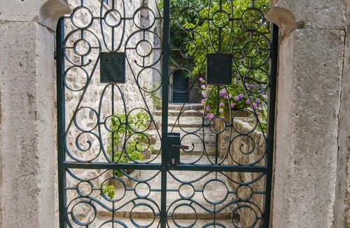 Cavtat Old Town Apartment | Special Discount - Classique Apartment - 10 meters from seafront