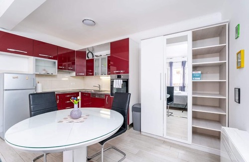 Babin Kuk Apartment | Studio Apartment Feather - Studio Apartment with Terrace