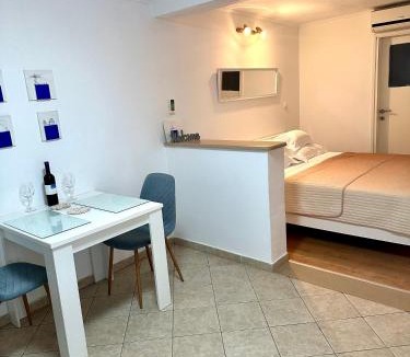 Zavalatica Apartment | Studio Apartment MojMir